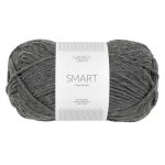 Sandnes Garn Smart in Dunkelgrau Melange, ideal zum Stricken und Häkeln.