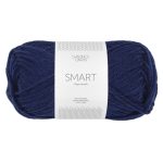 Sandnes Garn Smart Garn in Navy, ideal zum Stricken und Häkeln.