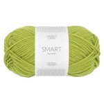 Sandnes Garn Smart Wolle in Sunny Lime, perfekt für Strick- und Häkelprojekte.