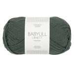 Sandnes Garn Babyull Lanett Wolle in urban chic Farbe, ideal zum Stricken und Häkeln.