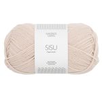 Sandnes Garn Sisu Garn in Marzipan Farbe, perfekt für Strick- und Häkelprojekte.