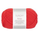 Sandnes Garn Sunday by PetiteKnit in der Farbe 4008 Poppy, perfekt für Stricken und Häkeln.