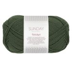 Sandnes Garn Sunday von PetiteKnit in col. 9581 pine, ideal für Strickprojekte.