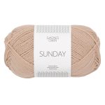 Sandnes Garn Sunday Wolle in Hellbeige, perfekt für Strick- und Häkelprojekte.