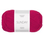 Sandnes Garn Sunday in jazzy pink, ideal für Stricken und Häkeln.