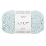 Sandnes Garn Sunday in Dream Blue, perfekt für Strick- und Häkelprojekte.
