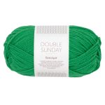 Sandnes Garn Double Sunday in Jelly Bean Green für Stricken und Häkeln.