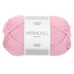 Sandnes Garn Merinoull in Pink Lilac, ideal für Stricken und Häkeln.