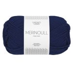 Sandnes Garn Merinoull in Navy, ideal für Stricken und Häkeln.