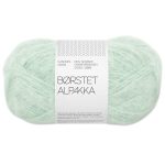 Sandnes Garn Borstet Alpakka in Mintgrün, ideal zum Stricken und Häkeln.