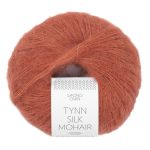Sandnes Garn Tynn Silk Mohair in Farbe 3535 light copper brown.