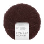 Sandnes Garn Tynn Silk Mohair in dunklem Fudge, feines Garn für Strick- und Häkelprojekte.
