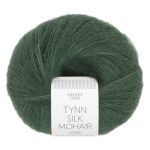 Sandnes Garn Tynn Silk Mohair in tiefem Waldgrün, feines und weiches Garn für Strick- und Häkelprojekte.