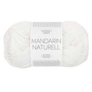 Sandnes Garn Mandarin Naturell, weiße Wolle zum Stricken und Häkeln.