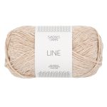 Sandnes Garn Line Wolle in der Farbe Almond White, perfekt zum Stricken und Häkeln.