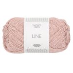 Sandnes Garn Line Wolle in Powder Pink, perfekt für Strick- und Häkelprojekte.