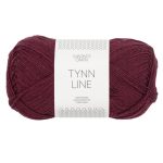 Sandnes Garn Tynn Line in tiefem Burgund, perfekt für Strick- und Häkelprojekte.