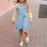 Strickset MINNIE DRESS JUNIOR mit Garn und Anleitung – Bild 8