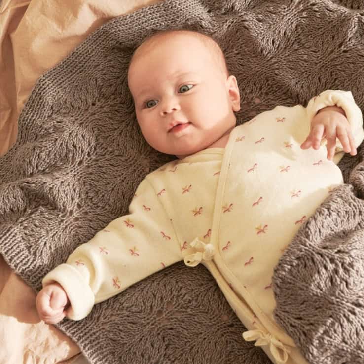 Colette Decke Strickset COLETTE DECKE mit Garn und Anleitung – Bild 1