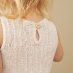 Strickset -LILJA DRESS BABY mit Garn und Anleitung – Bild 3