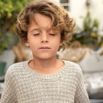 Strickset LEO TEE JUNIOR mit Garn und Anleitung – Bild 3
