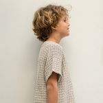 Strickset LEO TEE JUNIOR mit Garn und Anleitung – Bild 4