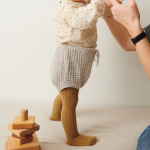 Strickset LEO TEE BABY & LEO BLOOMER mit Garn und Anleitung – Bild 7