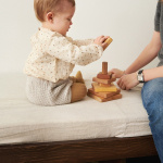 Strickset LEO TEE BABY & LEO BLOOMER mit Garn und Anleitung – Bild 15