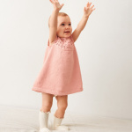 Strickset INDY DRESS BABY mit Garn und Anleitung