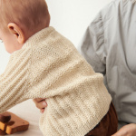 Strickset ELLIS CARDIGAN BABY mit Garn und Anleitung – Bild 10