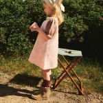 Strickset MEADOW DRESS JUNIOR mit Garn und Anleitung – Bild 3
