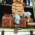 Strickset RIDGE SWEATER JUNIOR mit Garn und Anleitung – Bild 4