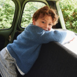 Strickset TIRO SWEATER JUNIOR mit Garn und Anleitung – Bild 3
