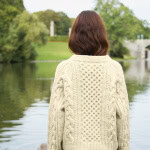Strickset WILBUR CABLE SWEATER mit Garn und Anleitung – Bild 3