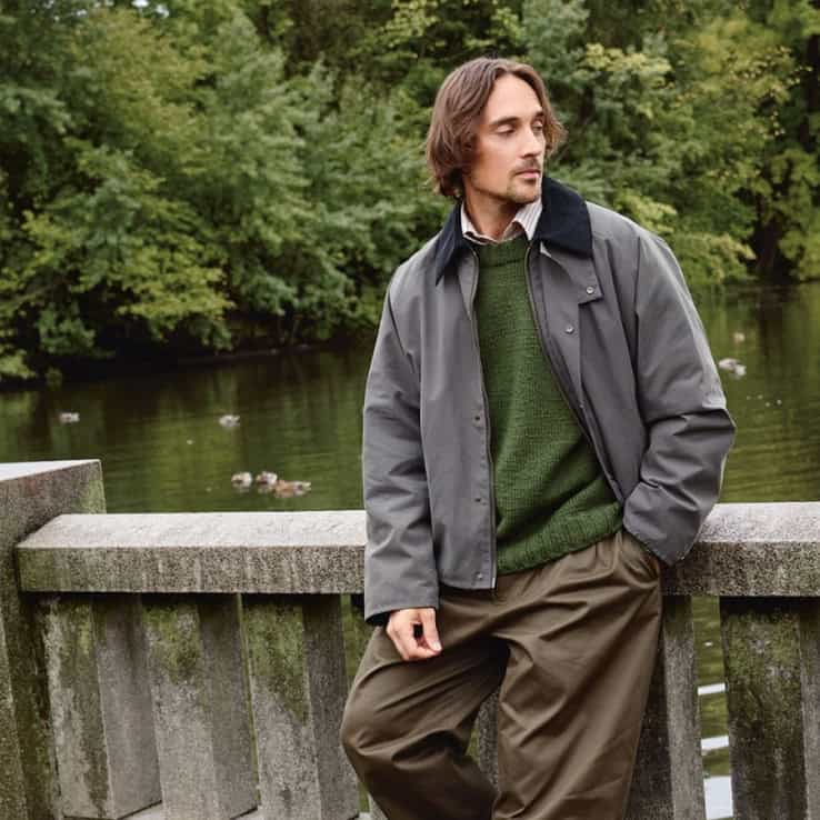 Damian Sweater Man Strickset DAMIAN SWEATER MAN mit Garn und Anleitung – Bild 1