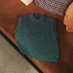 Strickset LOUI SLIPOVER JUNIOR mit Garn und Anleitung – Bild 3