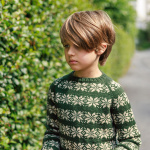 Strickset ALVAR JUNIOR mit Garn und Anleitung – Bild 2