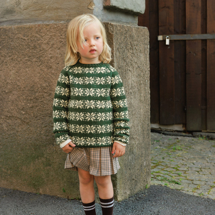 Alvar Junior Strickset ALVAR JUNIOR mit Garn und Anleitung – Bild 1