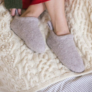 Strickanleitung für gefilzte Pantoffeln „Aarre“