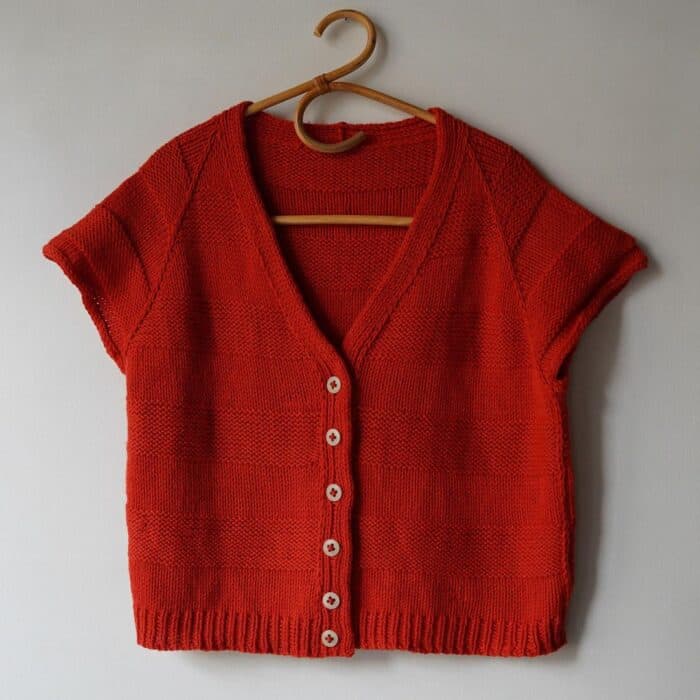 Strickanleitung für Kurzarm-Cardigan "Planchette" – Bild 1
