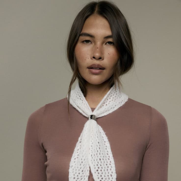 Anleitung Halstuch Clover Neckerchief Rowan Halstuch Clover Anleitung Neckerchief aus Wolle, perfekt zum Stricken und Häkeln.