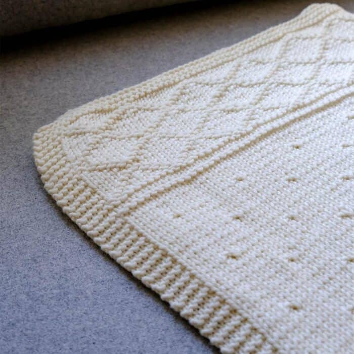 Strickanleitung für Babydecke "Merry Baby" – Bild 4
