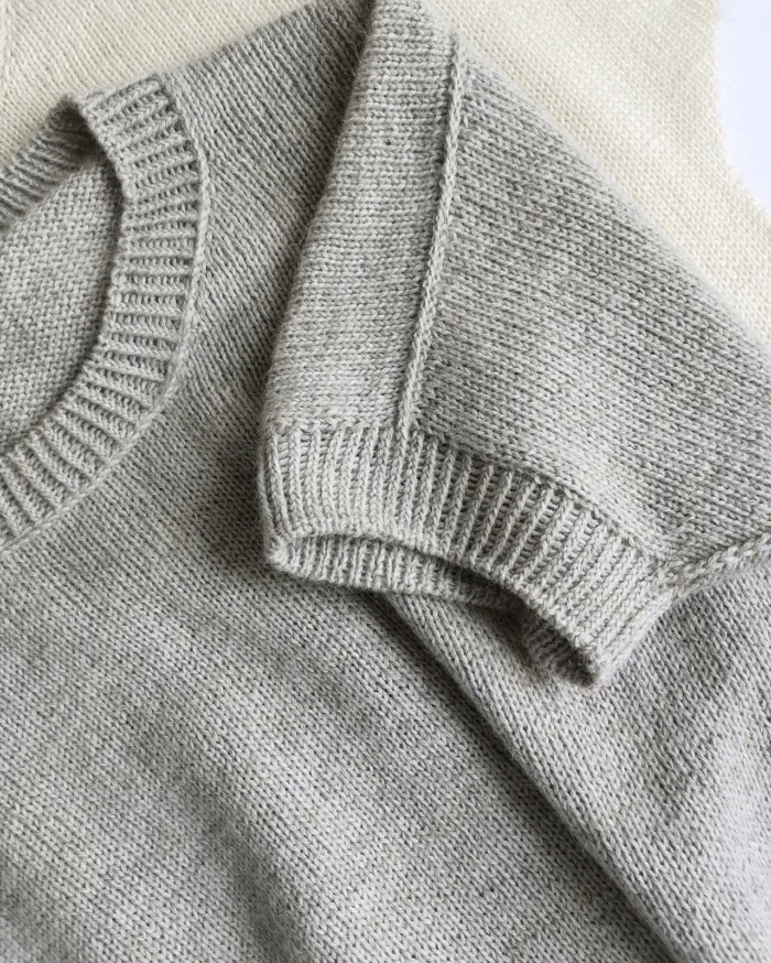 Strickset für Kurzarmshirt "Sonya" mit Garn (und Anleitung auf Ravelry) – Bild 3