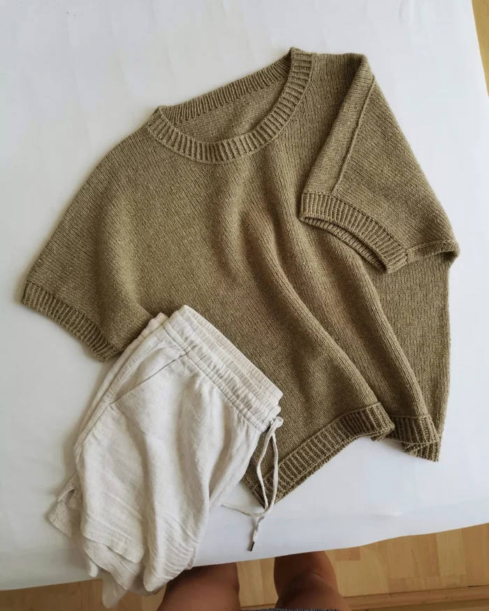 Strickset für Kurzarmshirt "Sonya" mit Garn (und Anleitung auf Ravelry) – Bild 6