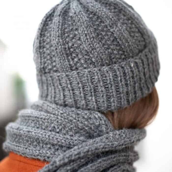 Strickanleitung für Schal und Mütze "Perle Lokk & Skjerf" – Bild 4