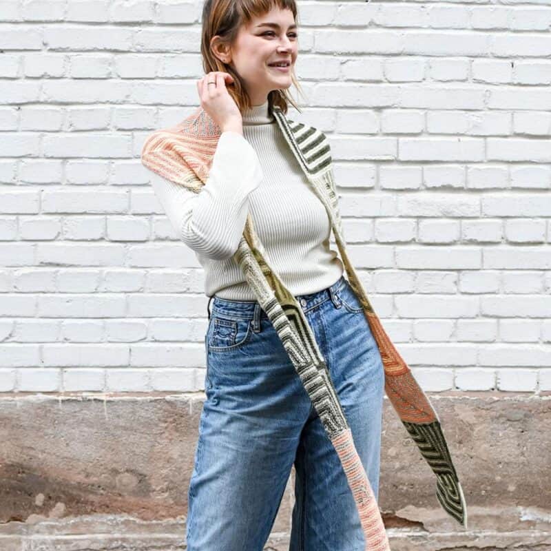 Schal Edith aus Wolle, Garn, perfekt zum Stricken und Häkeln, mit Mark.