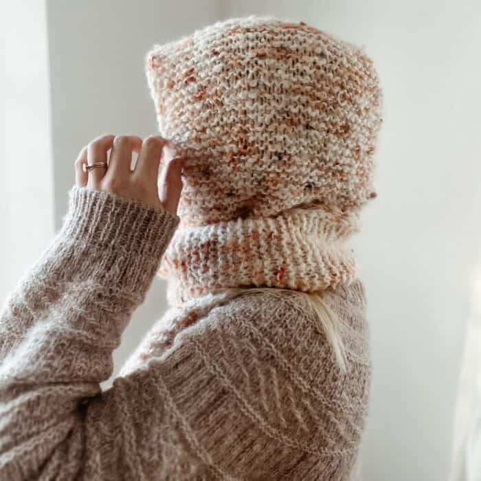 Strickanleitung für Kapuzenschal "Holly" – Bild 3