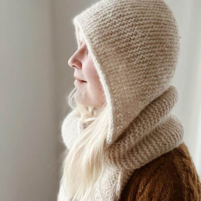 Strickanleitung für Kapuzenschal "Holly" – Bild 4