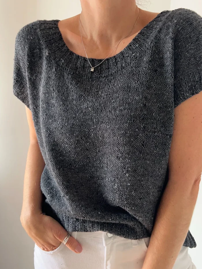 Strickset für Kurzarmshirt "Suri" mit Garn (und Anleitung auf Ravelry) – Bild 3