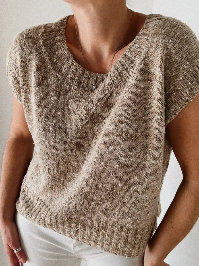 Strickset für Kurzarmshirt "Suri" mit Garn (und Anleitung auf Ravelry) – Bild 2